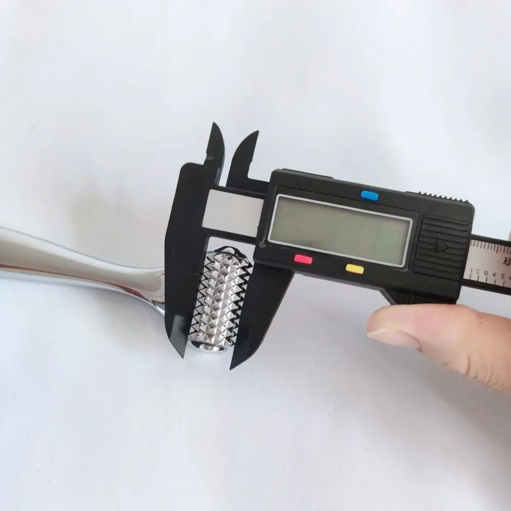 Manual V Shape Face Roller Massager Metal Lifting Beauty Tool For Facial Slimming Skin Care Tightening Equipment
