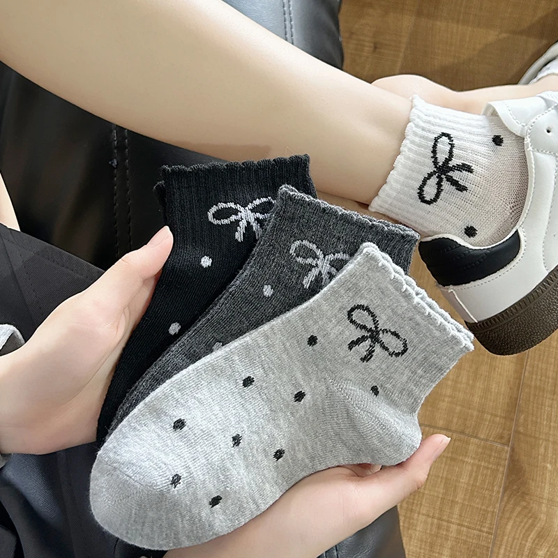 

4 Pairs Trendy Casual Bow Women Ankle Socks Dot Design Cotton Combed Comfortable Soft Cool Thin Bottom Lady Short Socks&Hosiery