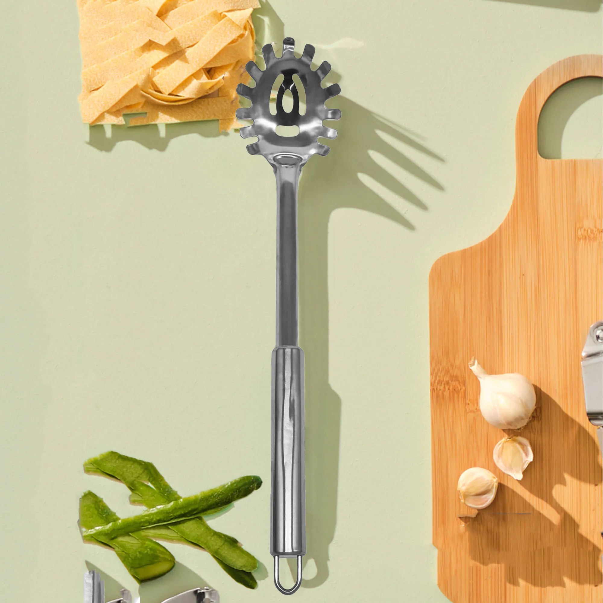 

1pc Thickened Stainless Steel Noodle Spoon Food Grade Noodle Ladle Anti Slip Water Draining Pasta Spoon Kitchen Accessories