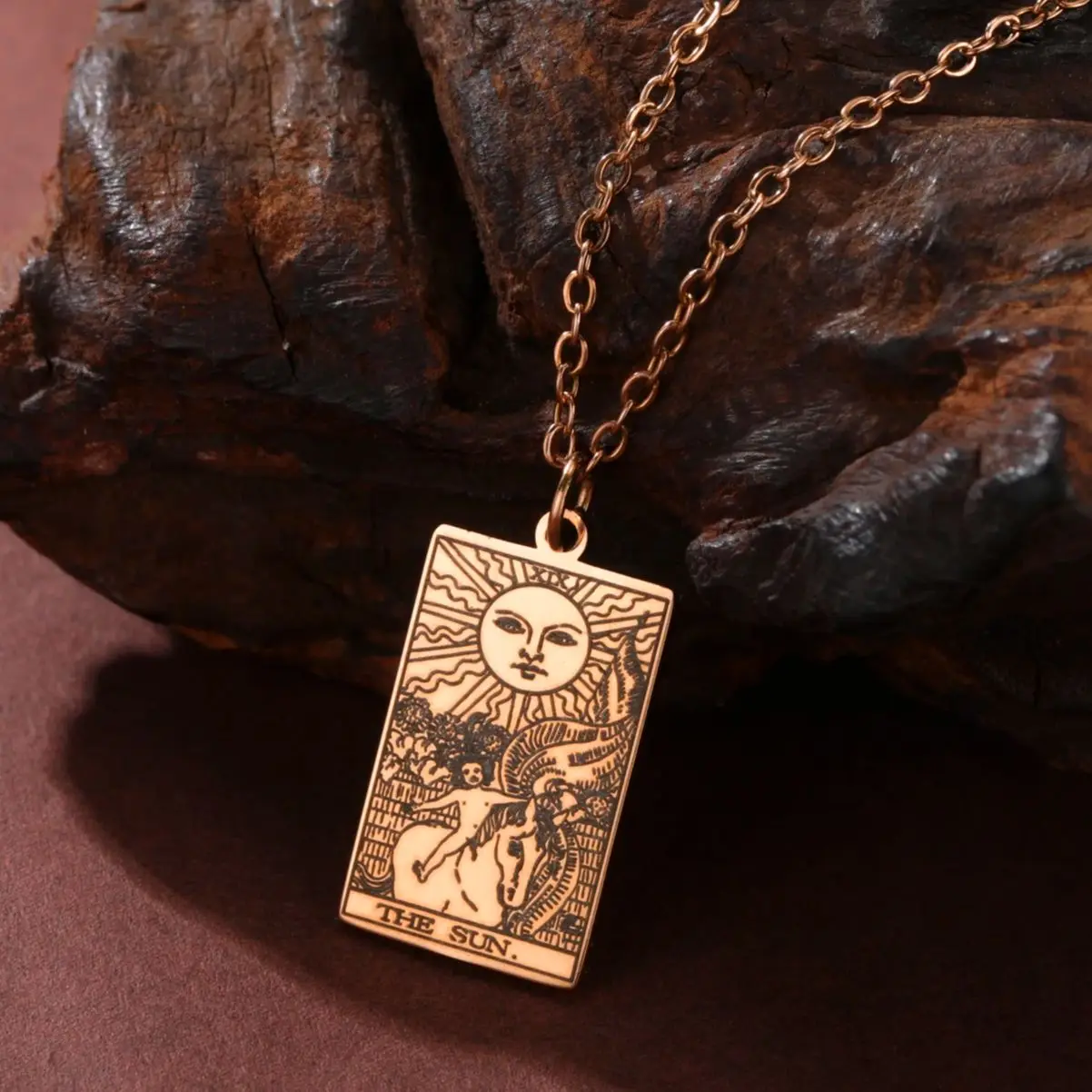 LIKGREAT التارو بطاقة قلادة الشمس التارو القلائد الفولاذ المقاوم للصدأ العرافة الرئيسية أركانا مجوهرات هدية حظا سعيدا تعويذة