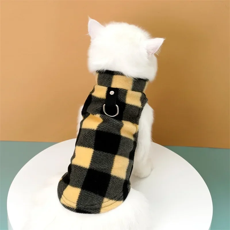 2024 New Pet Clothing Spring Autumn Winter Fleece Plaid Vest Teddy Bear Dog Cat Clothing