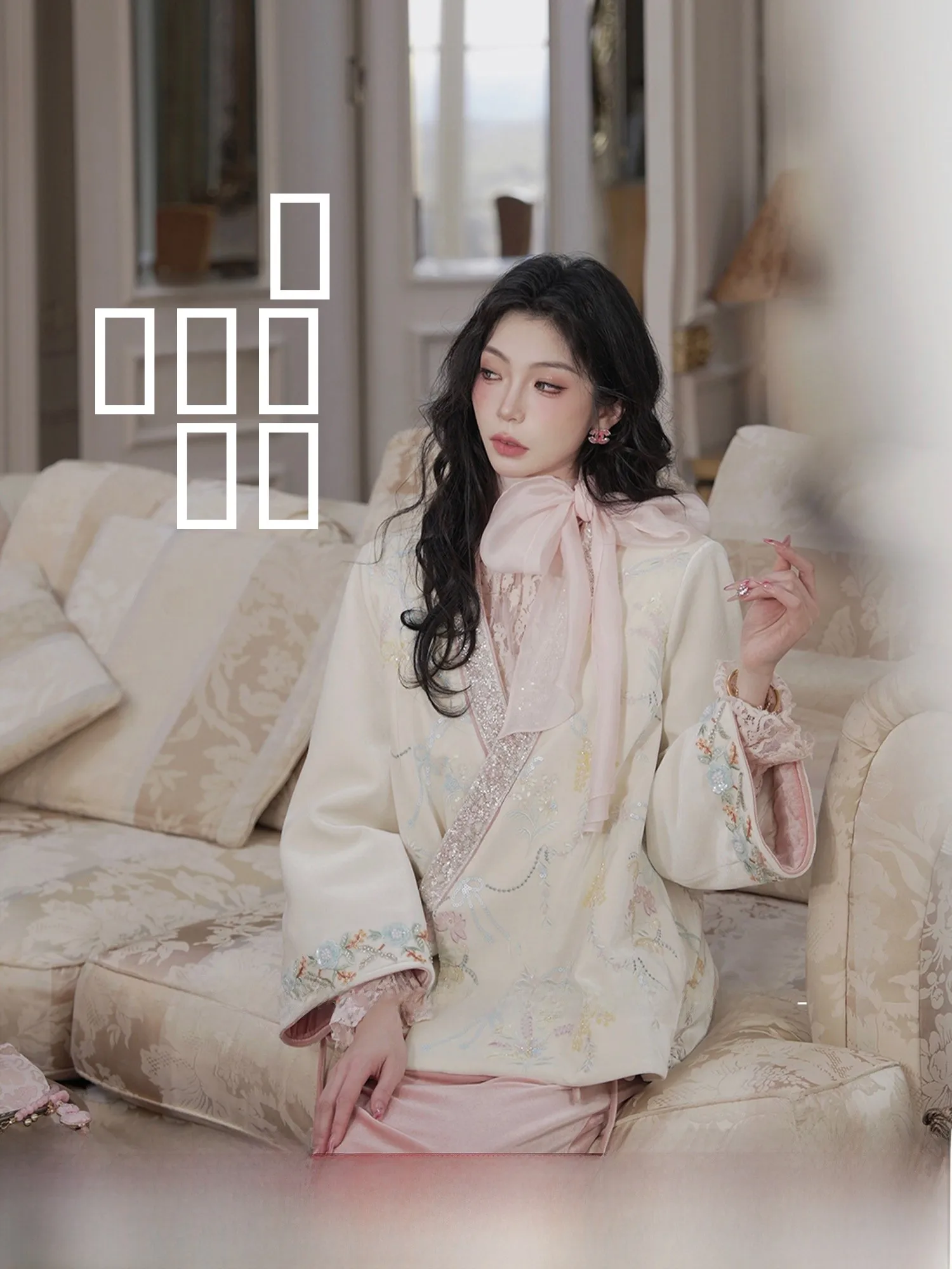 

Chinese Sle Velvet down Jaet with Pearl Embroidery And Waist Belt Du down Warm Thiened Ladies Coat for Daily Wear