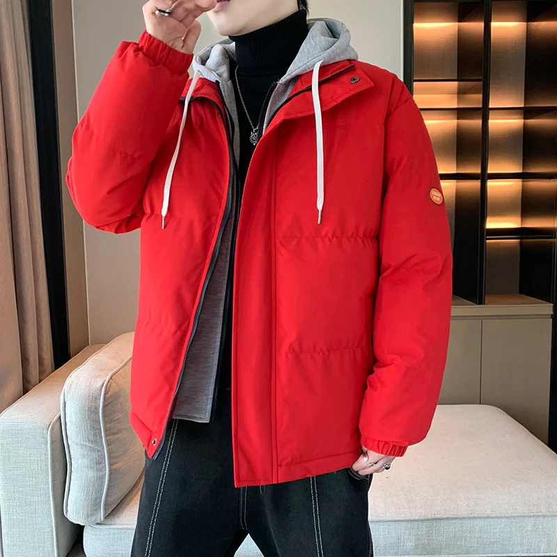 

Мужская зимняя одежда из красного пуха из хлопка с капюшоном, молодежная модная одежда-стойка из полиэфирного волокна, теплая длинная молния све