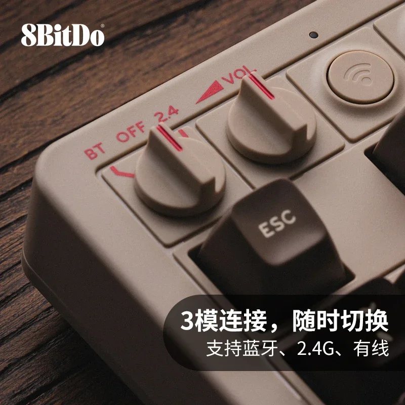 8BitDo Retro87 C64 Retro mechanische Gaming-Tastatur mit kabellosem Bluetooth-3-Modus-Verbindung, 87-Tasten-Joystick für Spiele