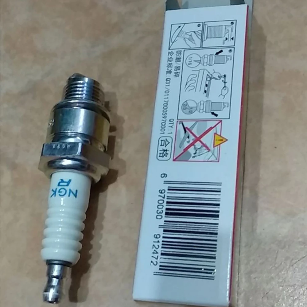 Spark Plug  For Yamaha Tohatsu Suzuki Mercury Above 2 Stroke4 0Hp Outboard Spark Plug Ngk-Br8Hs Instead Of BR7