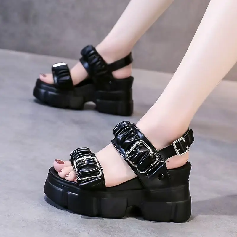 

Новинка 2025, модные женские босоножки на танкетке в корейском стиле на толстой подошве, универсальные женские сандалии с одним ремешком