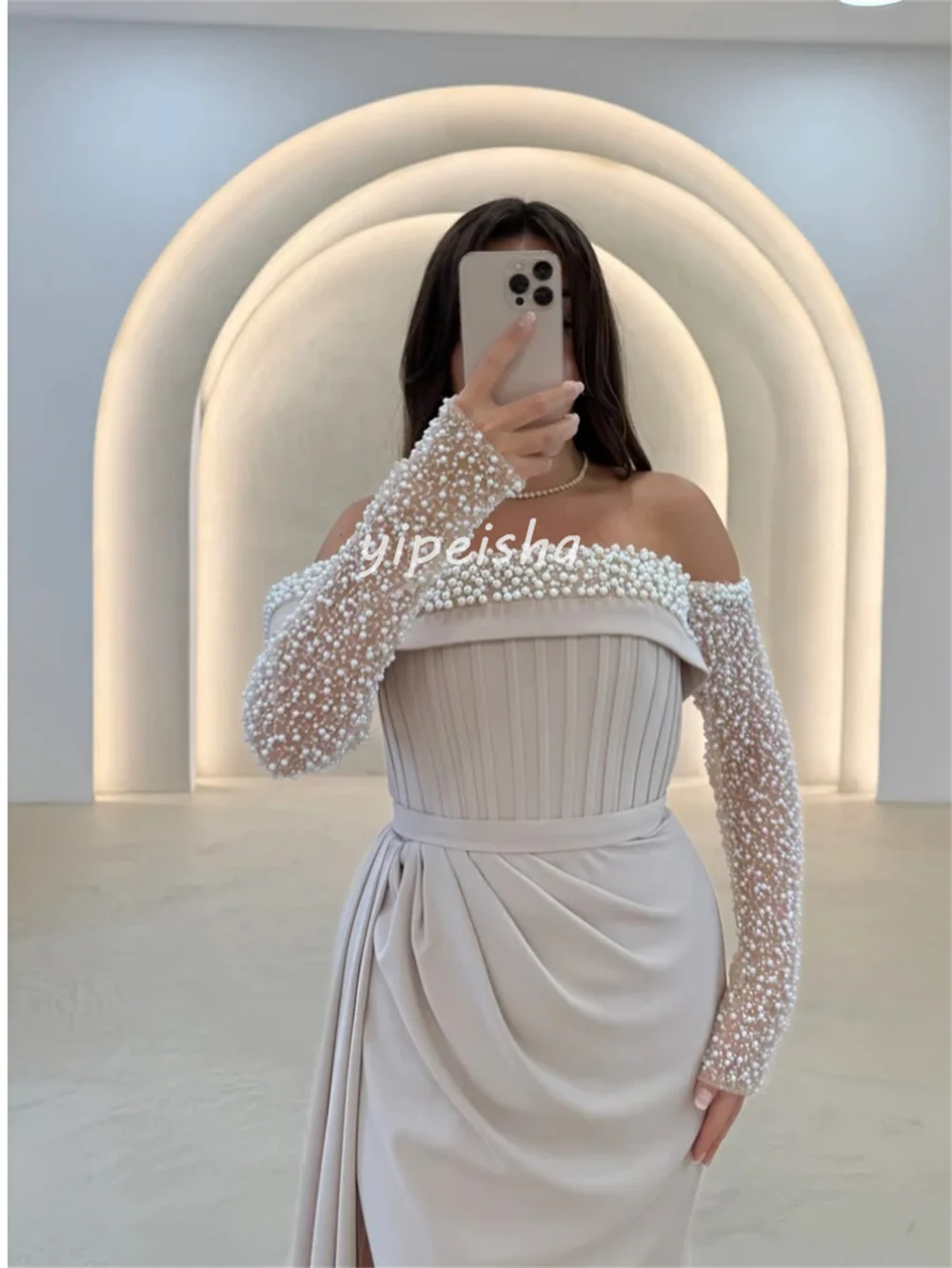 تخصيص معقدة البريق جيرسي اللؤلؤ حجر الراين وشاح ثنيات حورية البحر خارج على الكتف فساتين طويلة فساتين السهرة رائعة #4