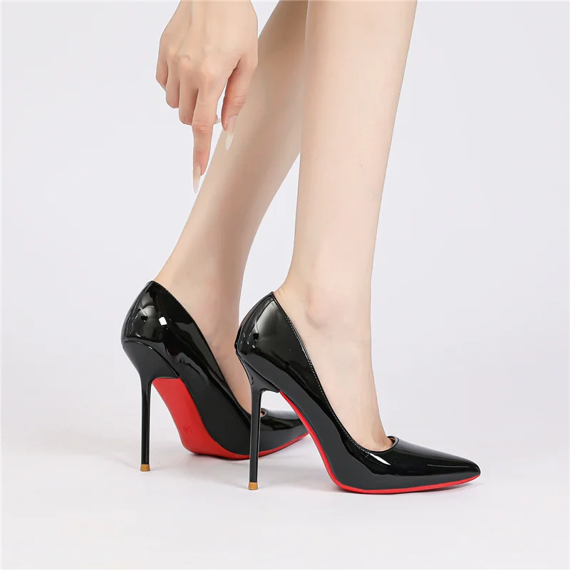Spring new pointed shallow mouth laser patent leather sexy single shoes banquet dress large size super high heels women's shoes