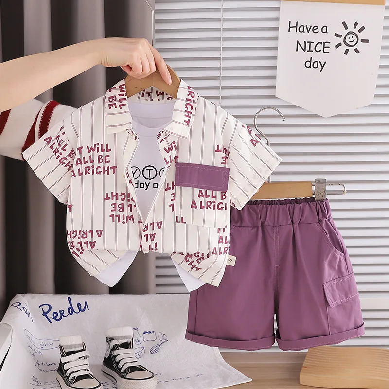 

Летние комплекты для малышей 2026: Новая коллекция одежды для мальчиков, 3 предмета, корейский стиль, модные рубашки с принтом, футболки и шорты, детский костюм