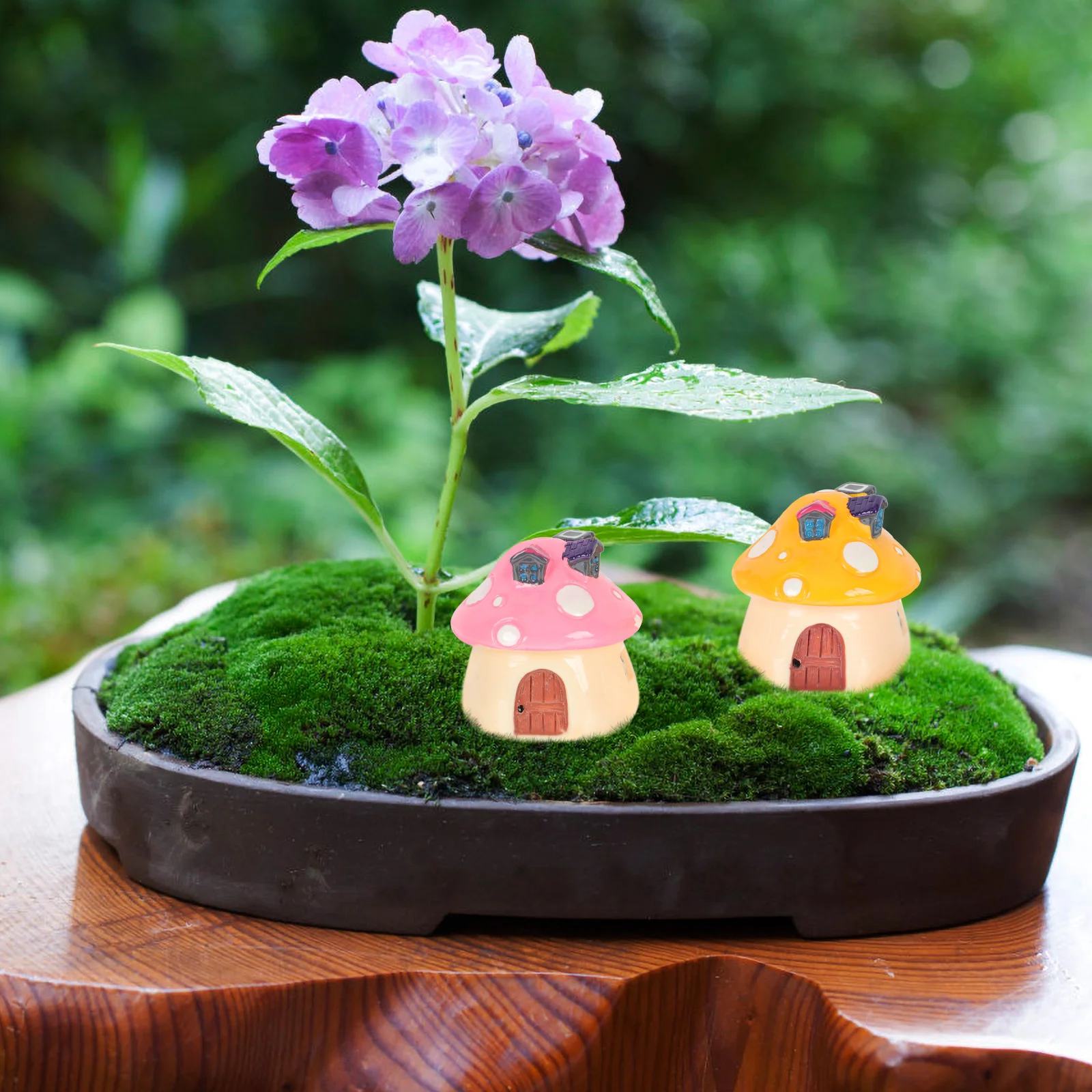 

2pcs Mini Mushroom House Ornaments Resin Garden Statue Lawn Decoration Micro Landscape Small Figurines Gift Fairy Bonsai