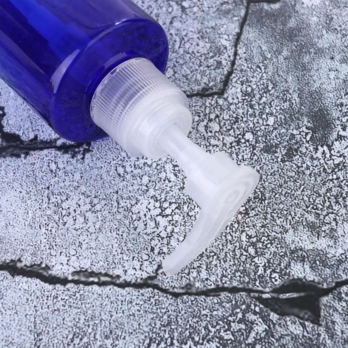 

Набор из 6 многоразовых флаконов для лосьона, 250 мл, пластиковые, с дозатором-помпой, для шампуня, жидкого мыла, геля для душа, синие, прозрачные, с завинчивающейся крышкой