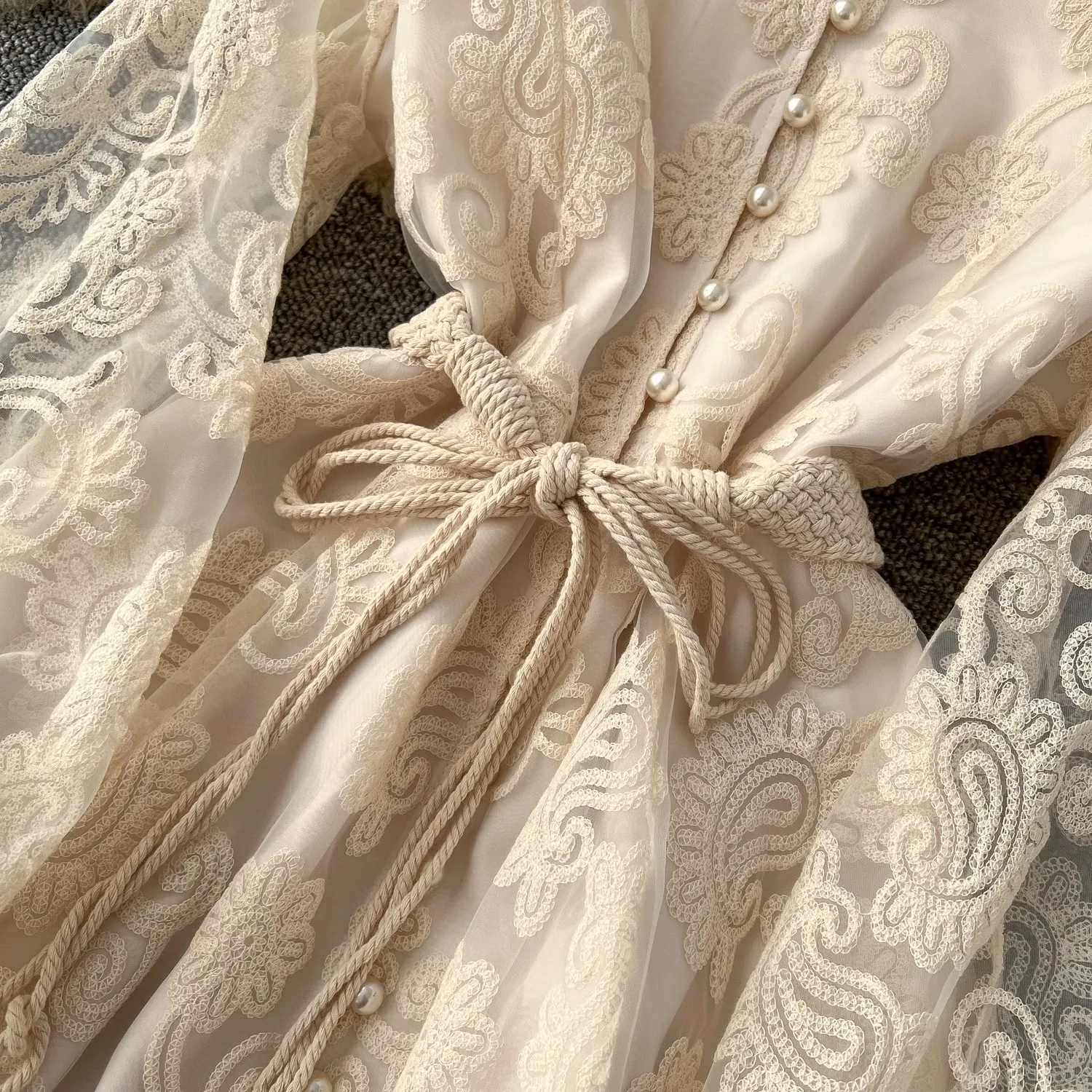 Sommer Runway Blume Spitze Bestickt Kleid Französisch Frauen Stehen Lanetern Hülse Elegante Schärpen Vintage Party Lange Robe Vestidos