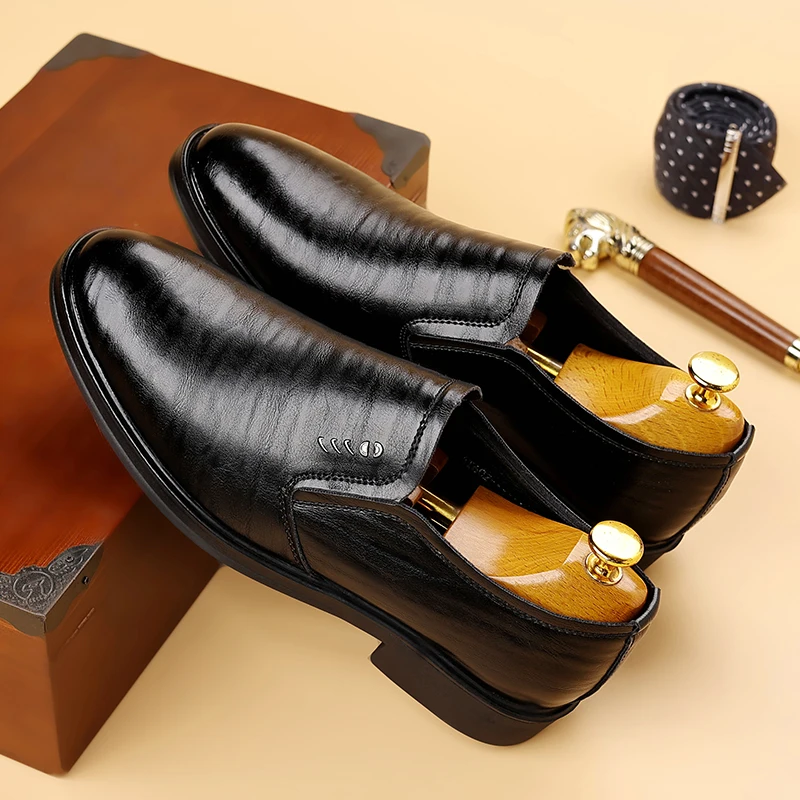 

Кожаная мужская повседневная обувь, офисные лоферы с дышащей мягкой подошвой, мужская дизайнерская обувь, мужские мокасины итальянского бренда, Zapatos Hombre