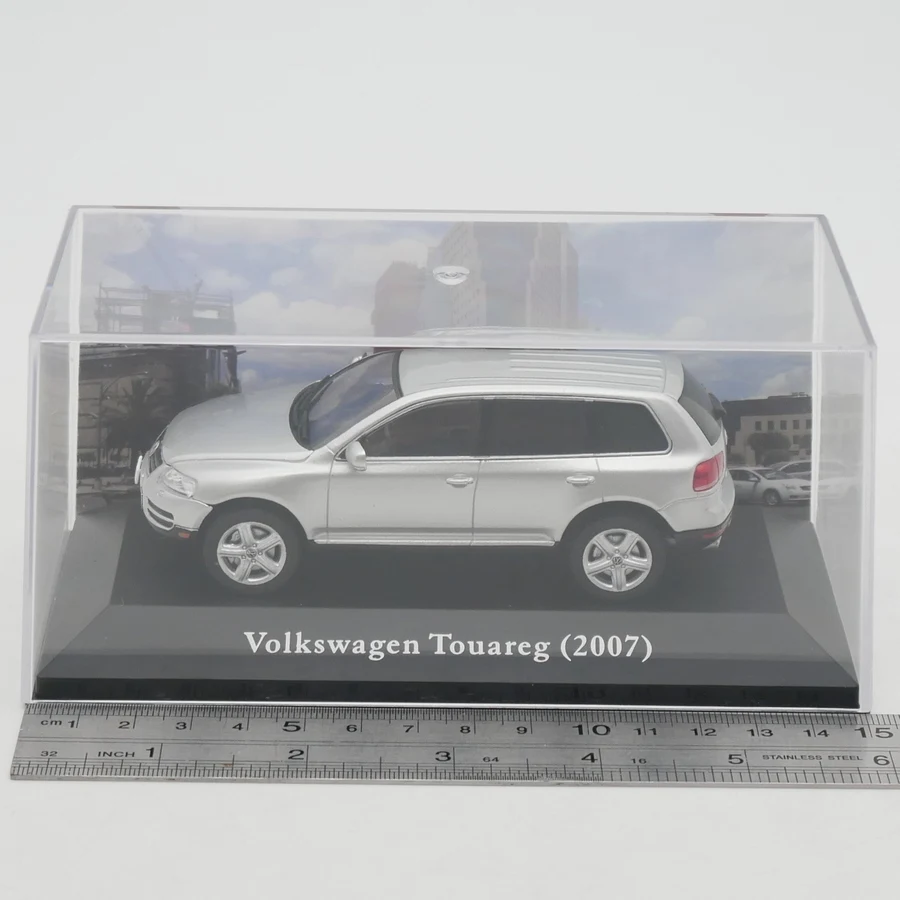 

Diecast Ixo 1:43 Scale VW Touareg 2007 Alloy Car Model Collectible Toy Gift Souvenir Display Ornament