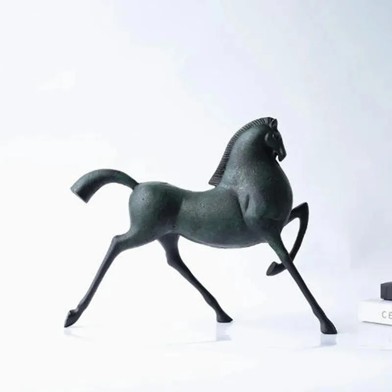 Modern Horse Ornaments Bedroom Living Room Home Accessories Miniatures Table Figurines Wedding Gifts Sculpture Room Decoration