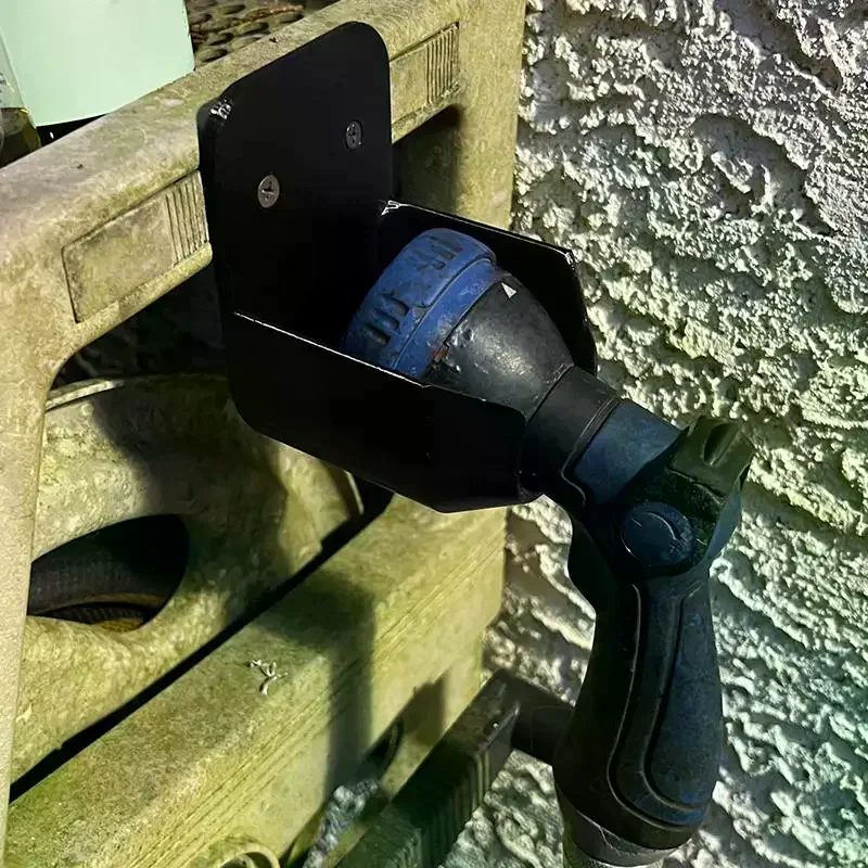 Wall Mount Garden Hose Nozzle  - đánh giá và giá Gardening Tools Storage