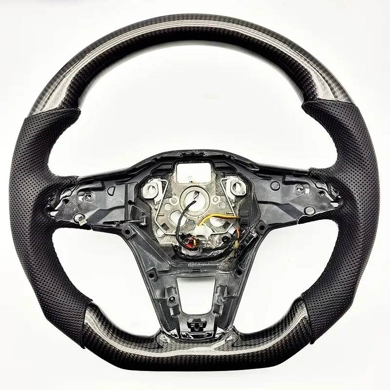 

Professional Manufacturer Carbon Fiber Perforated Leather Black Splicing Wheel Steering Wheel