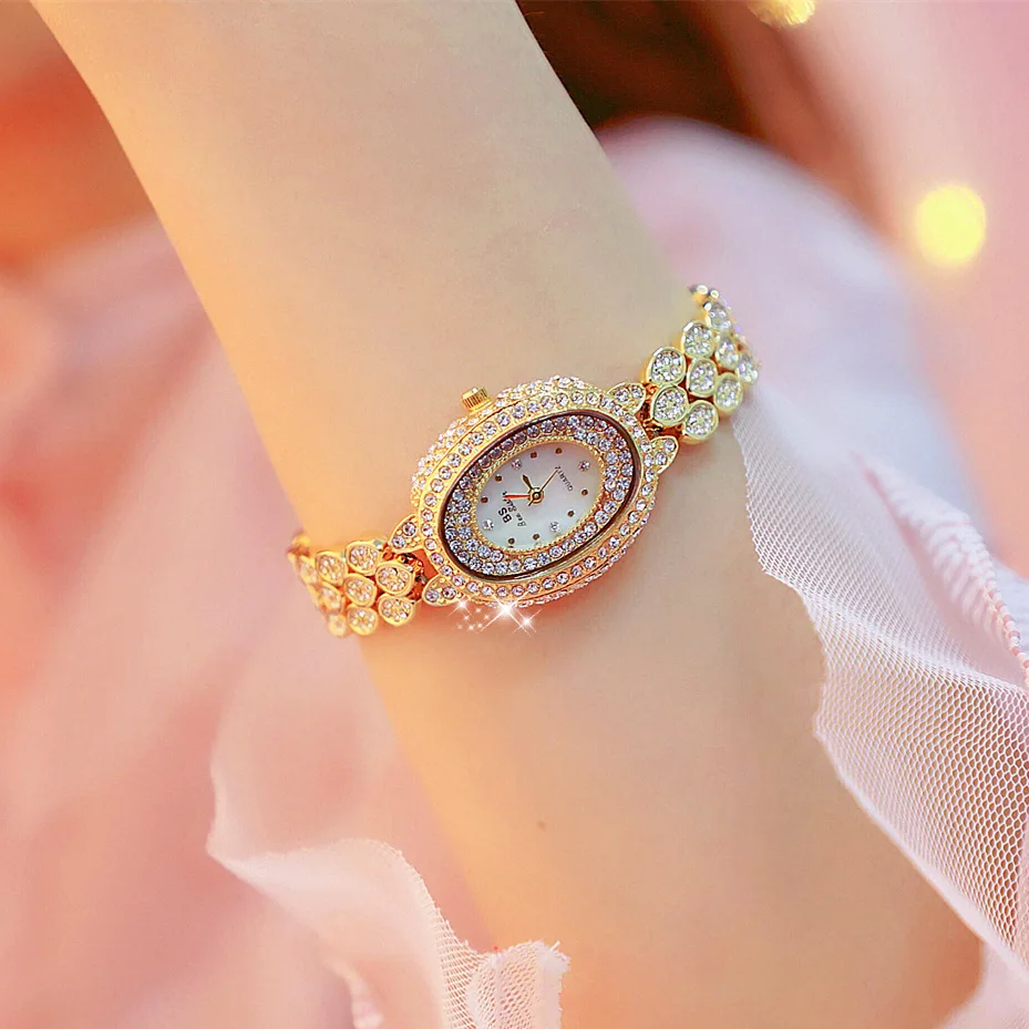 Retro Oval Dial Gold Silver Full Diamond Women's Watch Elegant Chain Quartz Waterproof Brand Womens Watch Women's Jewelry