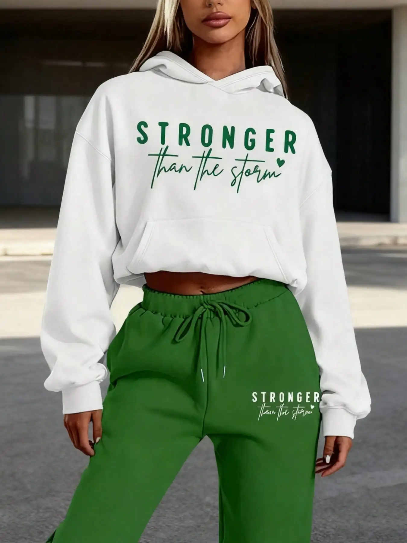 

Women's Cropped Hoodie & Jogger Set with Motivational Script Print, Loose Fit Lounge Wear