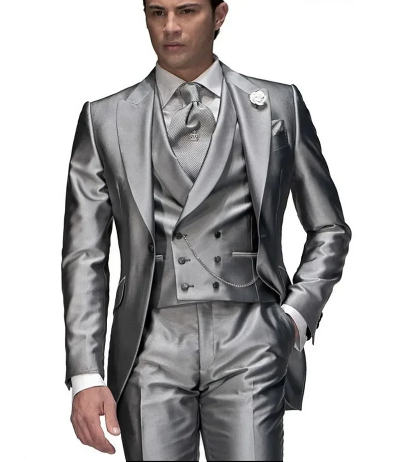 

Italian Sliver Double Breasted Satin Men Suit Wedding Suits For Men Custom Slim Fit Tuxedo 3 Piece Groom Suits Prom Blazer Sets