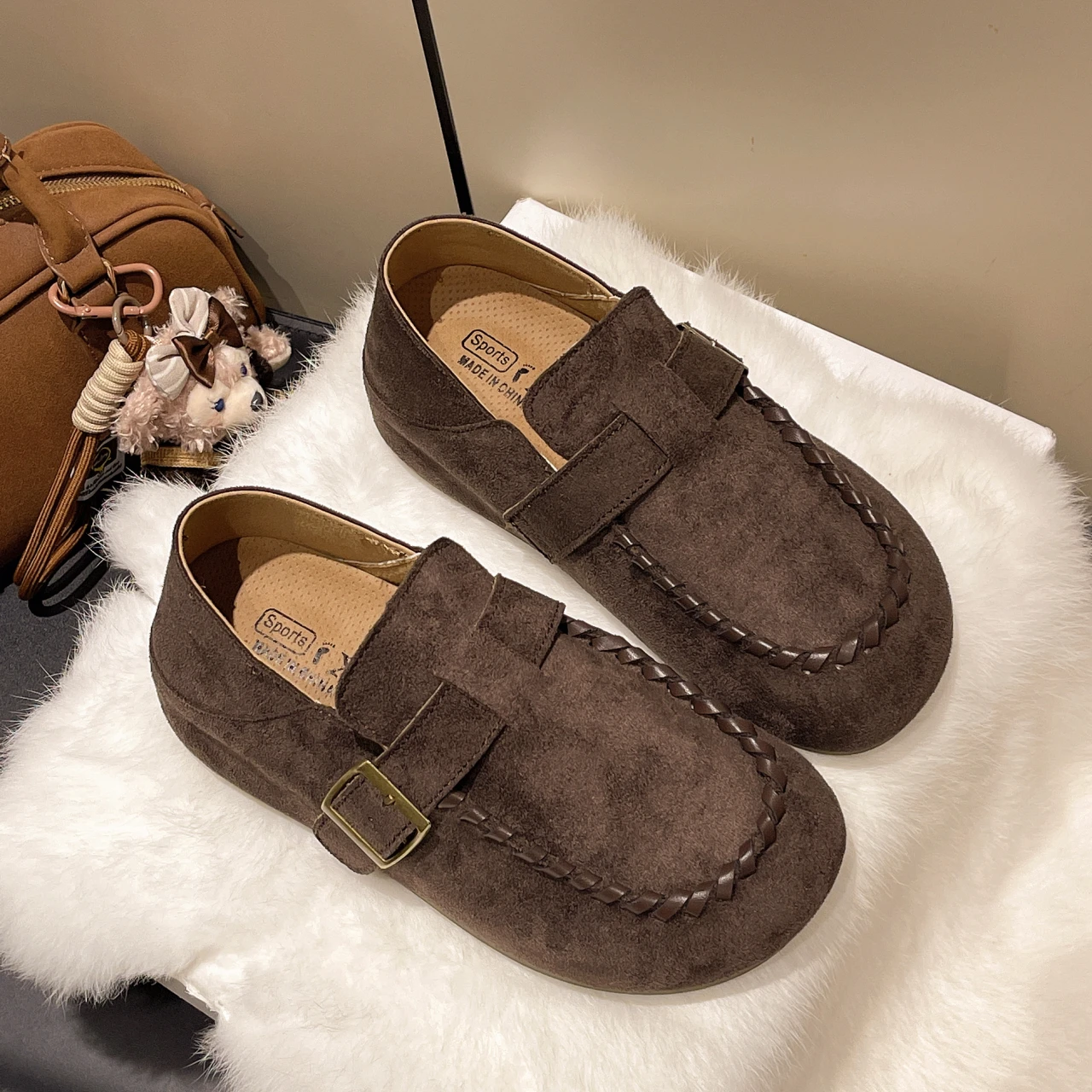 Zapatos Retro de frijol de una pierna para mujer, nuevos zapatos Boken 2021, cómodos zapatos planos informales de fondo suave para perezosos