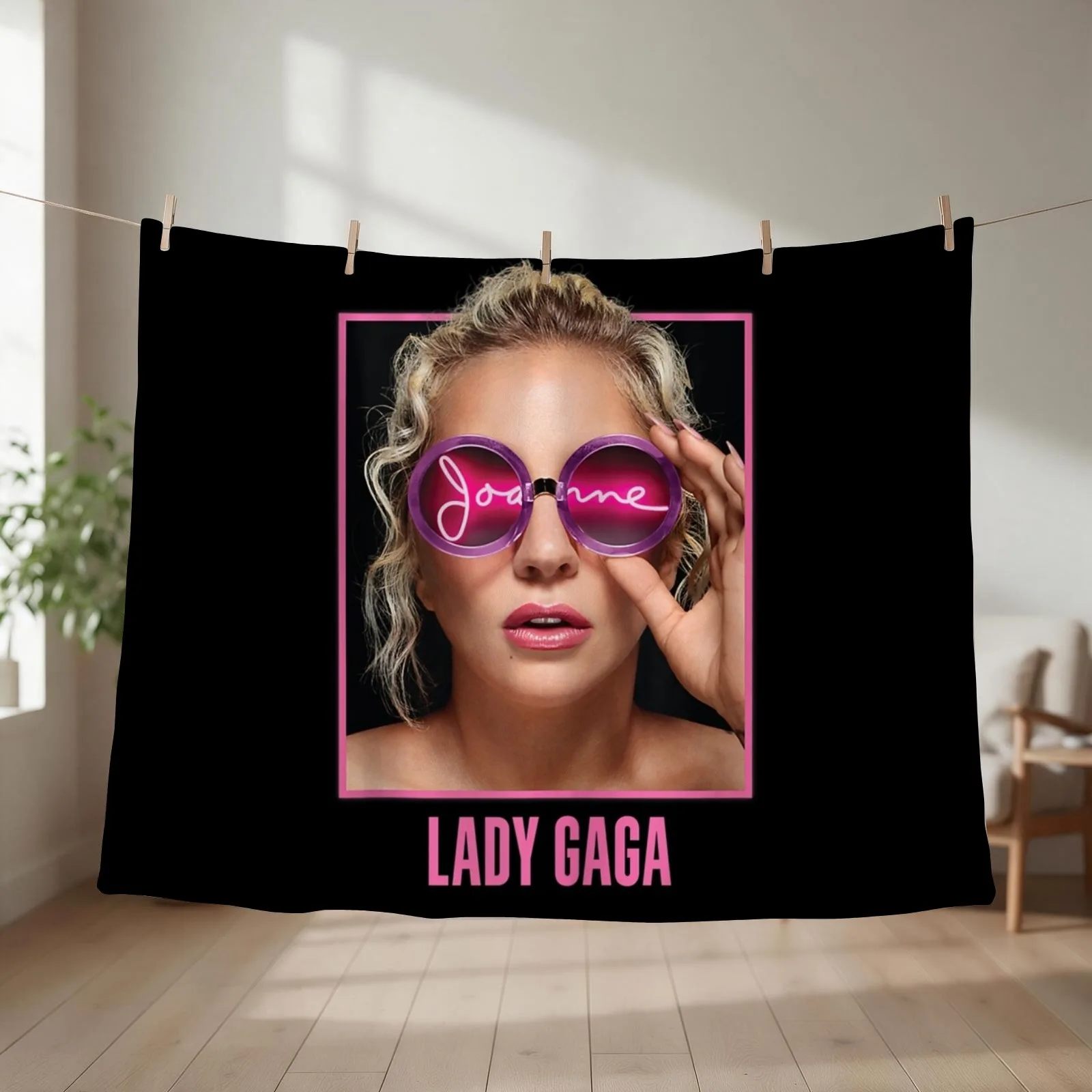 Lády Gágá Joanne Glasses Throw Blanket couch cozy soft plush fuzzy picnic outdoor blanket