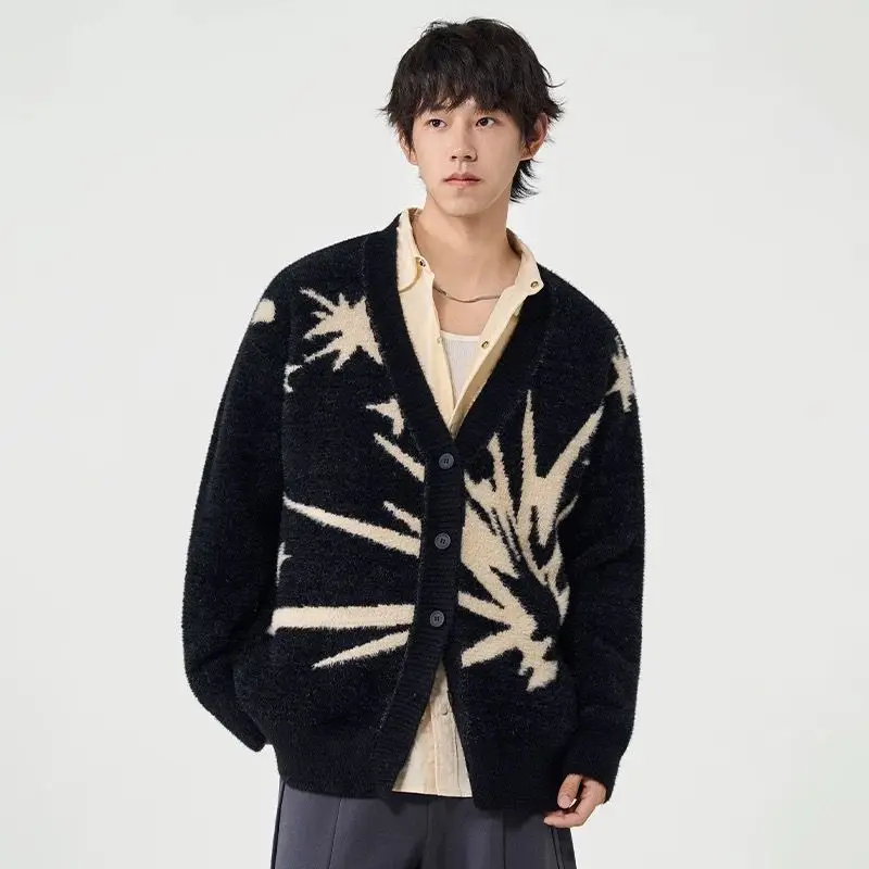

2025 Autumn and Winter New Men's Printed Cardigan Sweater British Style V-neck Knitted Long Sleeved Jacket for Teenagers
