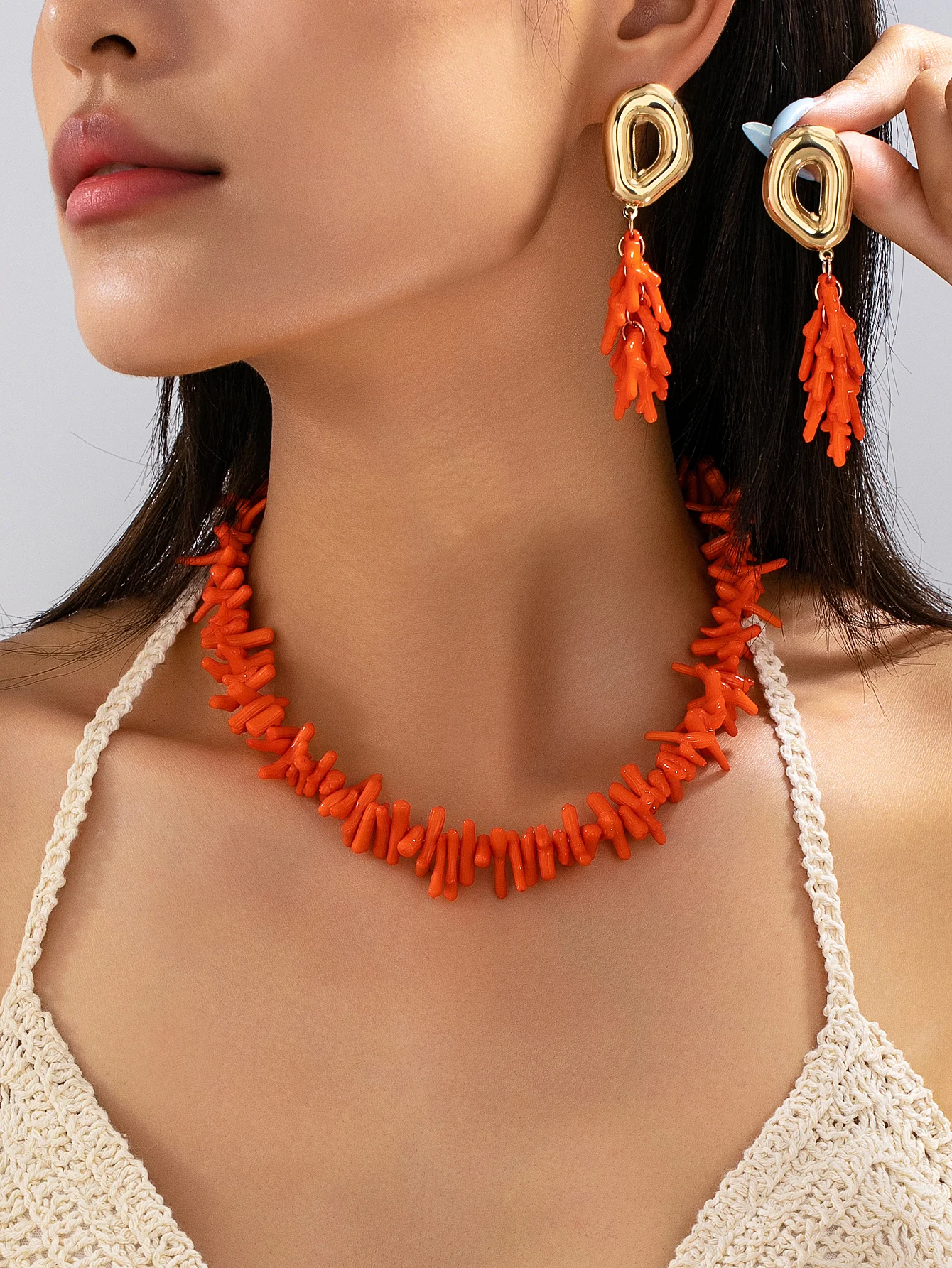 Vintage Bohemian Künstliches Korallenzweig-Schmuckset Unregelmäßige Korallenperlen-Halskette Lange Quasten-Ohrringe Damen Sommer Strand Urlaub Accessoires – Detail 7