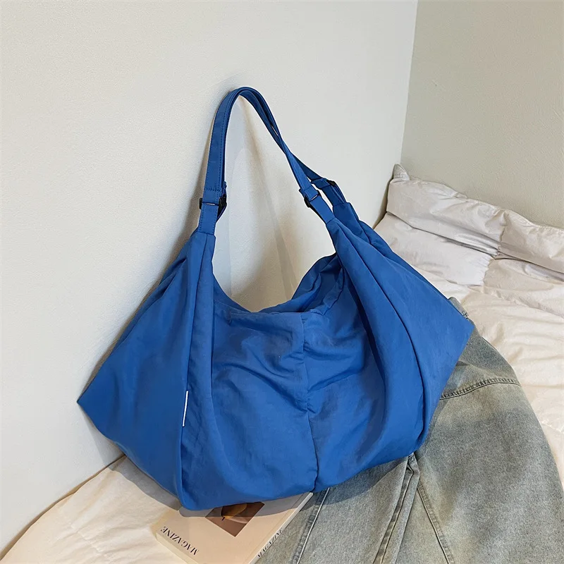 

Fashion Minimalist Crossbody Bags for Women Large Capacity Shoulder Bags Fashionable and Versatile Commuting Bag Lazy Style