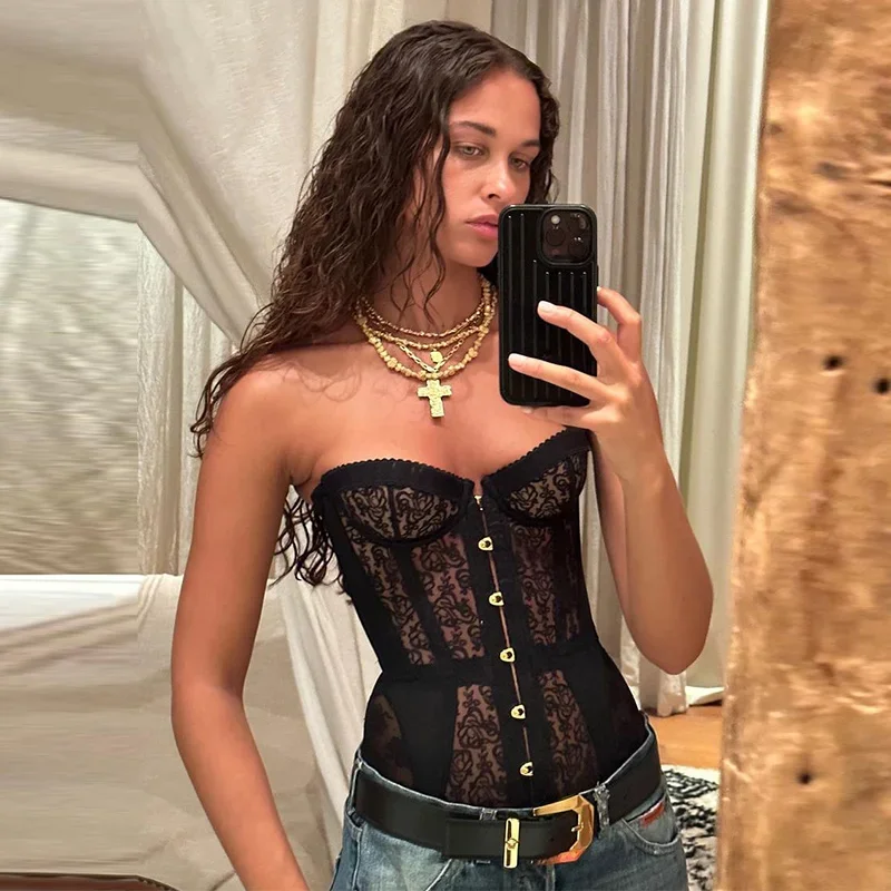 

2025 Summer Spicy Girl Sexy Tight Corset Lace Hollow Sleeveless Strapless Top Fashion Women Street Trendy Vest
