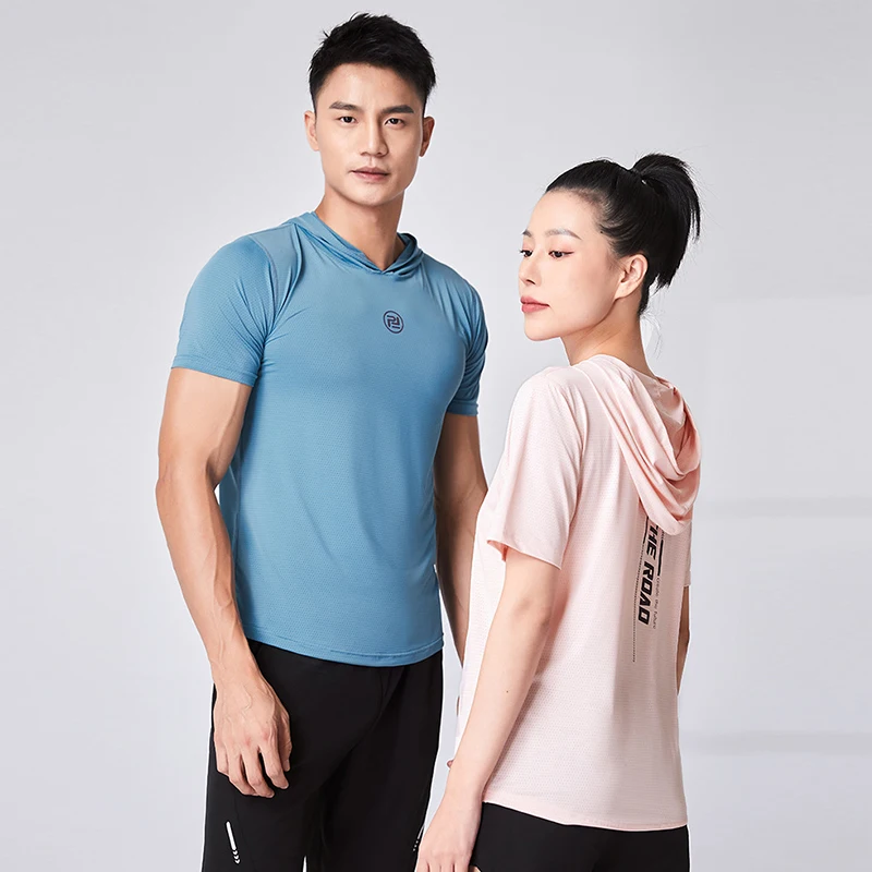 

Men Short Sleeve Hooded Shirts Ice Silk T-Shirts Man Gym Tops Tees Quick Dry Running Football T Shirt Streetwear Man Clothing