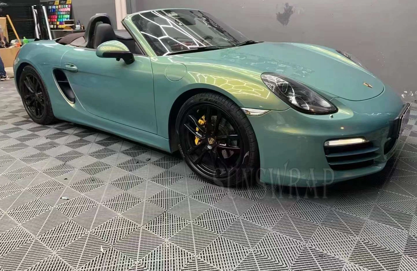 

HD Gloss Urban Green Flip Vinyl Wrap Stickers For Car Wrapping Covering With PET Liner Car Decoration 5x59ft/roll