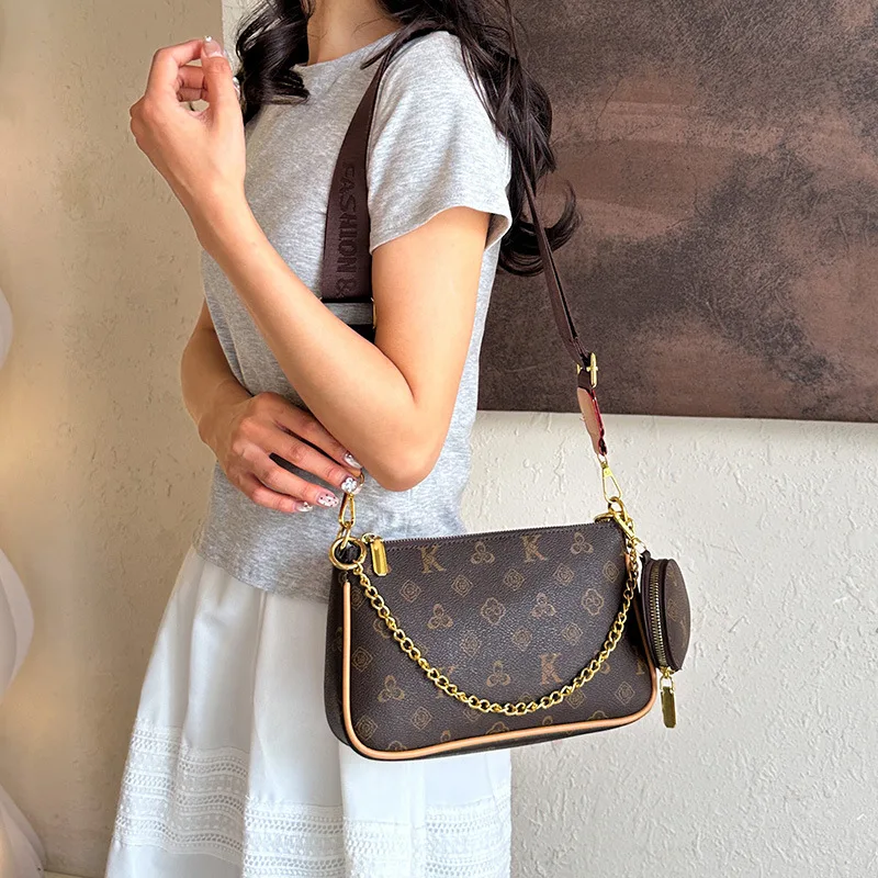 

2025 New Women's Shoulder Bag Vintage Monogram Crossbody Purse for Work Large Capacity Lightweight Chic Casual Tote Bag