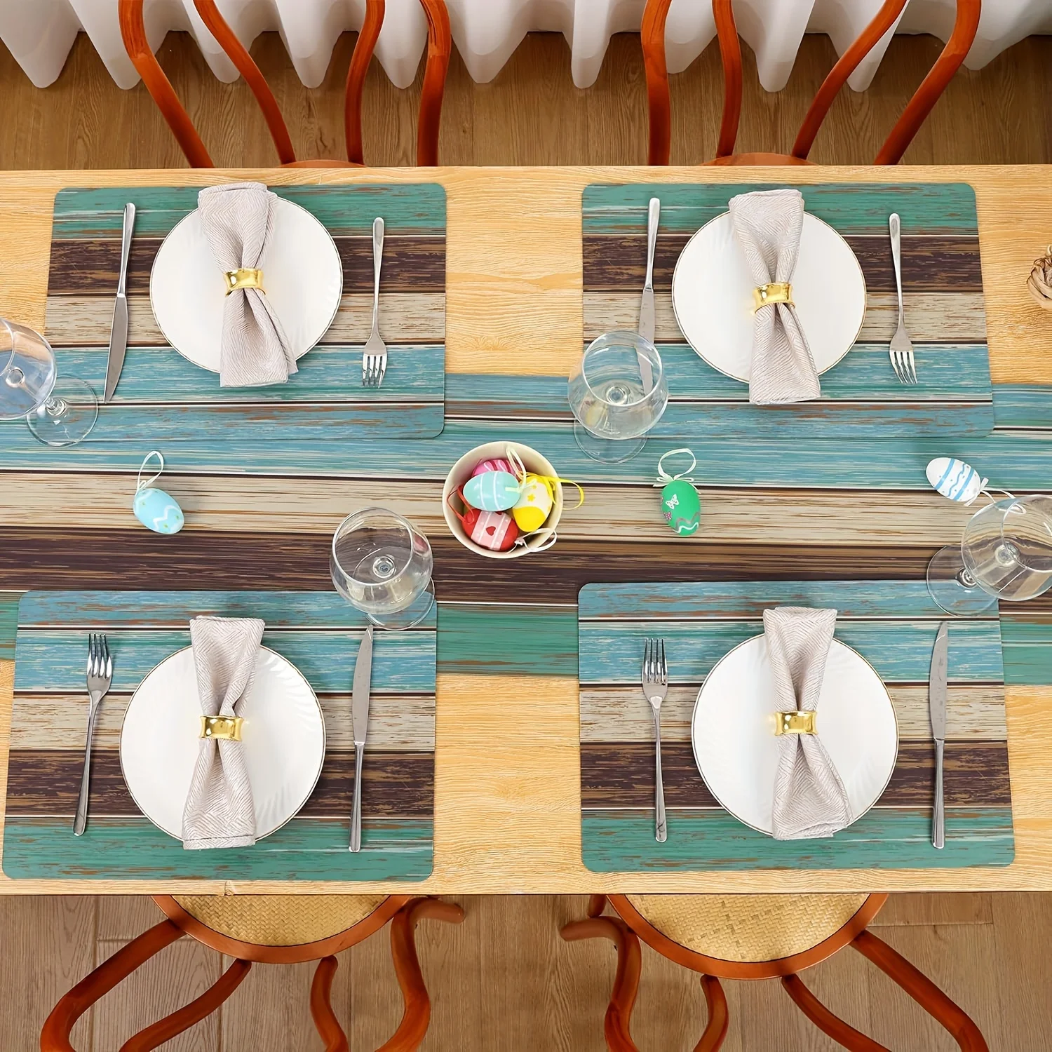 4Pcs Vintage Blue-Green-Brown Wood Grain Placemats, Suitable for Dining Tables, Kitchens, Restaurants, Cafes, Barbecue Restaurants, Etc., Creating an American Country Vibe, a Practical Gift for Home Enthusiasts