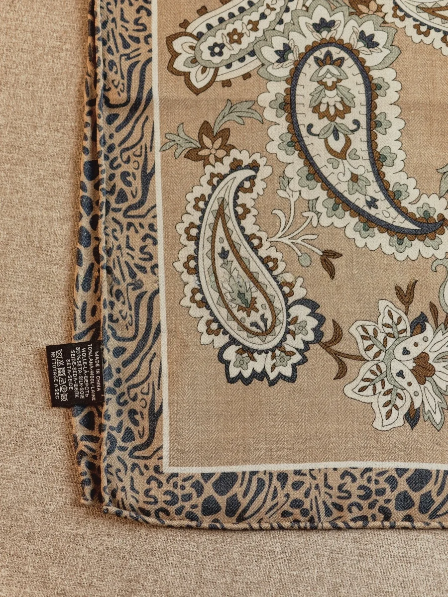 ペイズリー柄ヒョウ柄シルクウールスカーフ女性の秋冬高級感ネクタイスクエアスカーフヨーロッパスタイル多機能