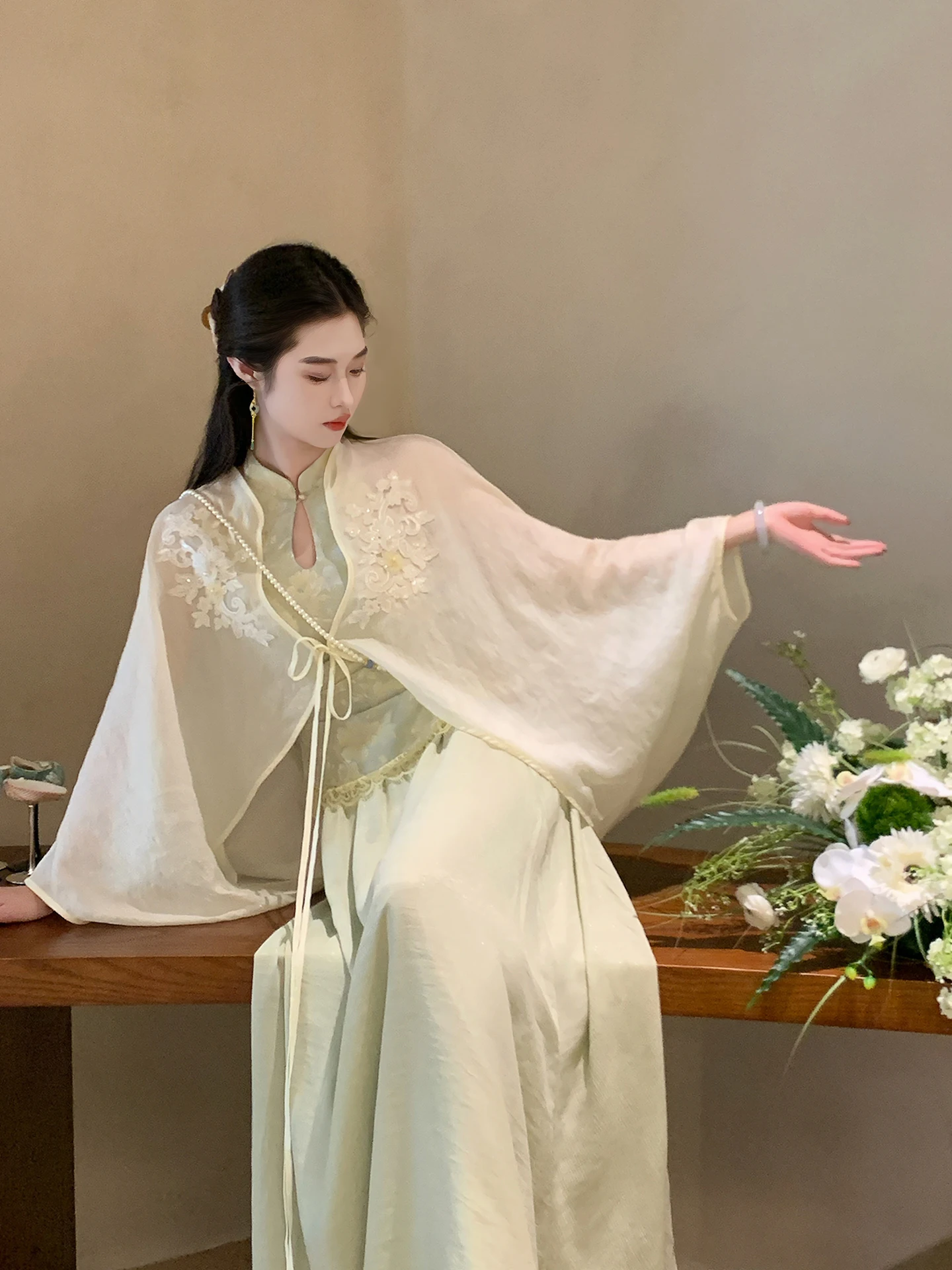 

Lingxian Zhihe New Chinese Sle Embroidered Chiffon awl Women's Summer Sun Protection Versatile Top Set Loose Fit Tassel D...