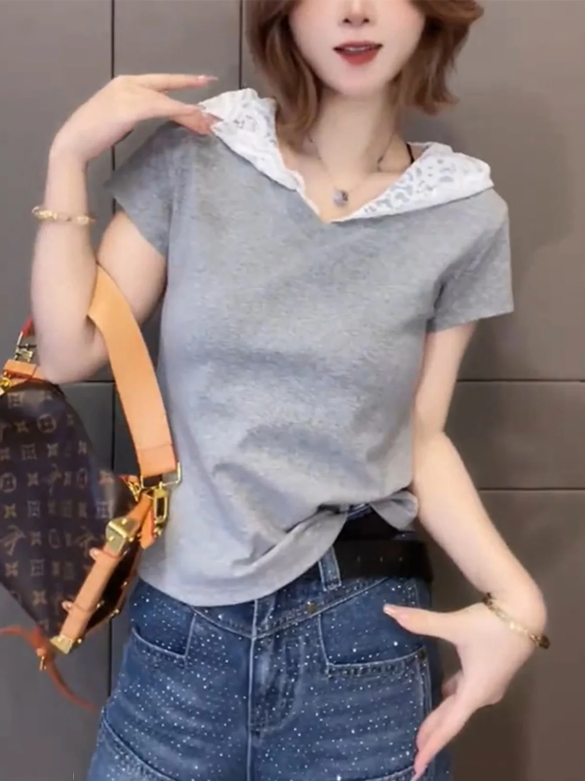 

Летняя кружевная футболка с коротким рукавом, повседневная, больших размеров, модная, европейская, с открытыми плечами, женская, повседневная