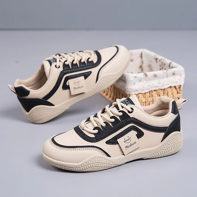 New autumn leather soft soled women's casual non slip sports board wear-resistant versatile white shoes