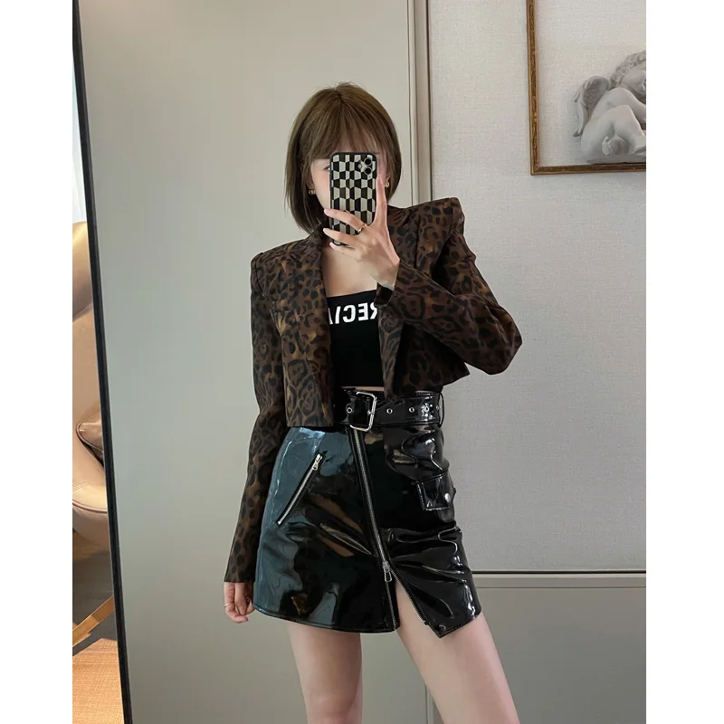 

Shoulder Pad Short Sleeve Women's Leopard Print Premium Quality Design Sensation Casual Fashion Spring Collection