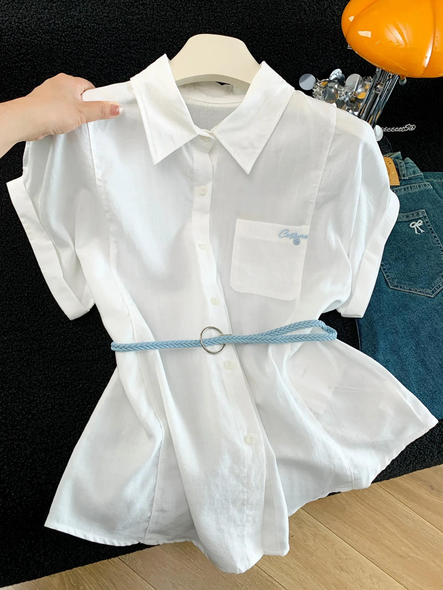 

White Embroidered Short Sleeve Shirt Women's Summer High Intelligence New Style Loose Fit Waist Cinched Midi Length Shirt