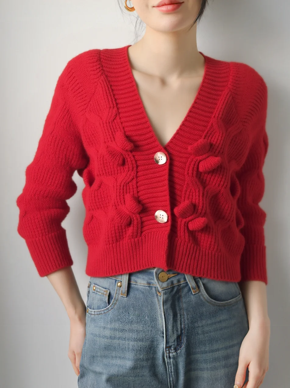 

Новый кардиган-свитер 2025 года, красный трикотаж с V-образным вырезом, милый и элегантный утягивающий вязаный топ с V-образным вырезом для женщин