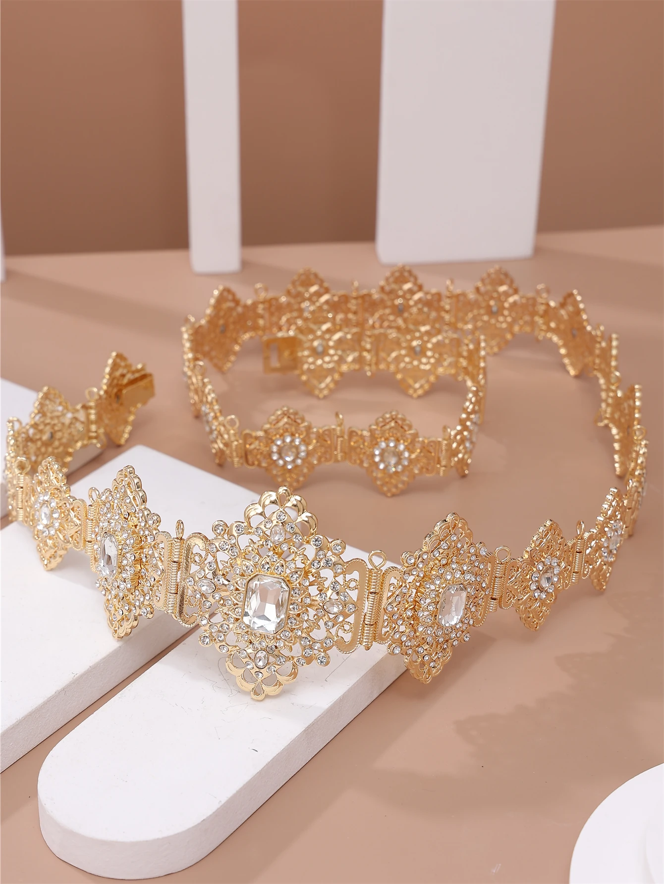 

Fashion Moroccan Wedding Jewelry Women Caftan Belt Gold Color Colorful Crystal Bride Gift Long Adjustable Length Waist Chain