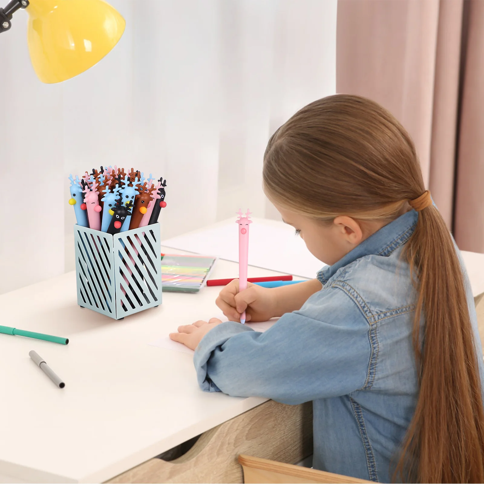 24pcs Christmas Deer Shaped Ballpoint Pen Plastic Fan Design Pen Mini Smooth Writing Gift For Students Office School Use