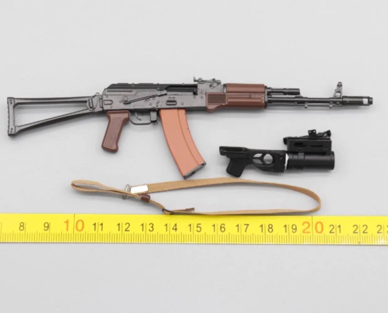 

UD9049 1/6 Scale Soldier AK74+GP25 Model for12'' Russian Airborne Forces