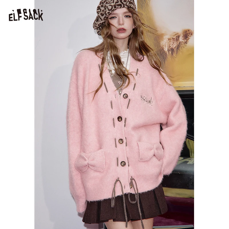 ELFSACK 2025 Primavera Nuovi Arrivi Peluche cuciture cardigan lavorato a maglia bianco maglione monopetto a cuore cavo da donna