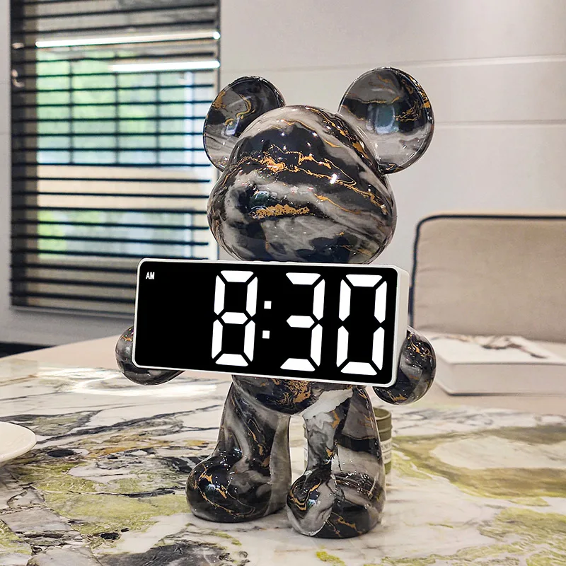 

Web Celebrity Cartoon Violent Bear Digital Desktop Clock TV Wine Cabinet Home Decoration Office LED Desk Clock Ornaments