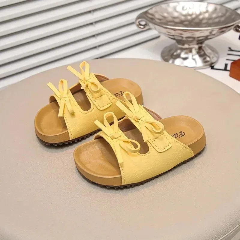 2026 Summer  Hot Selling Girls slippers Children's Non-slip Student Fashion Bow New Summer Shoes Soft Sole Beach slippers Kids