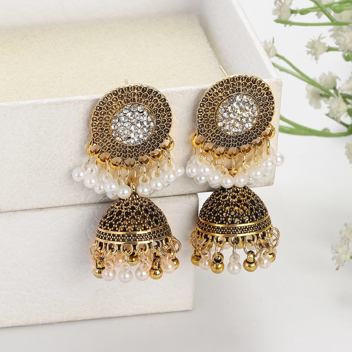 Ethnic Crystal Gold Color Earrings Women\'s Indian Jewelry Fashion Pearl Tassel Round Bell Drop Earrings Wedding Party Gift