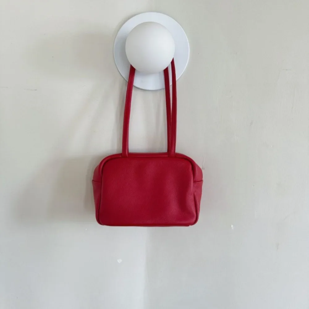 Niche Design Minimalist Style Tofu Bag Large Capacity Commuter Underarm Texture Unique Fashion Simple Casual Female Premium
