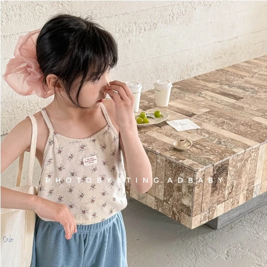 

Girls T-shirt 2025 Summer New Children's Clothing Korean Style Girls Baby Fashion Floral Halter Top Comfortable Casual Simple